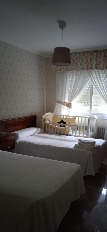 O Castineiro Hotel Cerdedo ภายนอก รูปภาพ